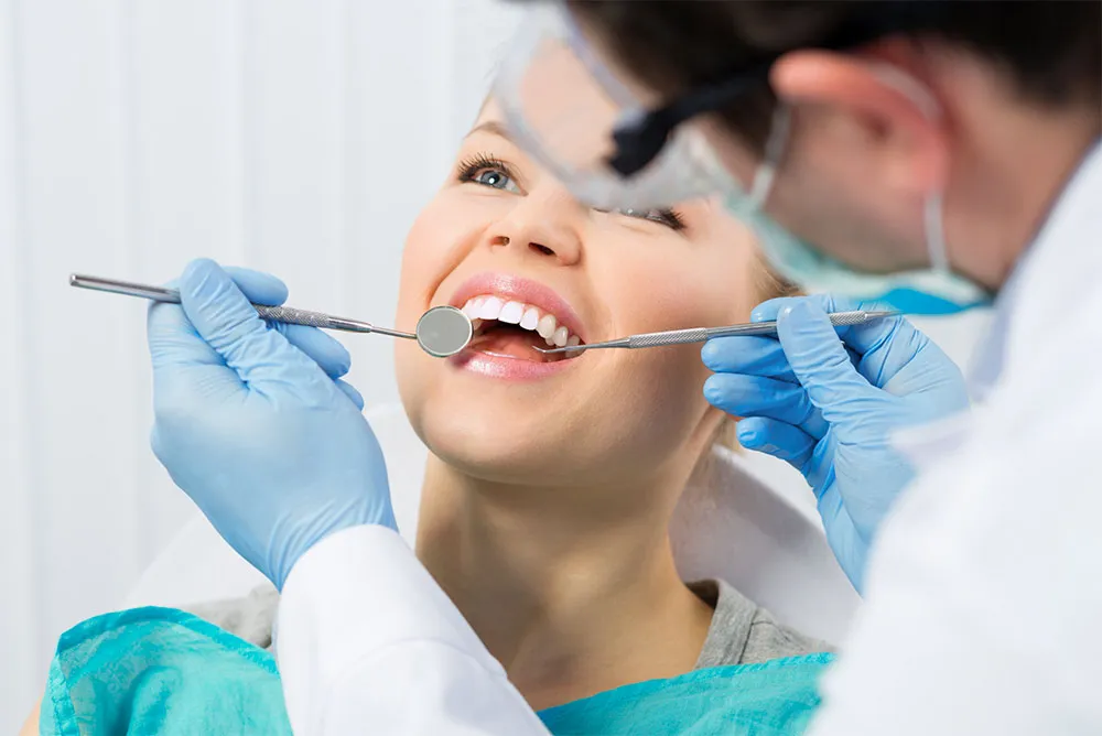 Dentisti a Napoli - Delfino Anzisi
